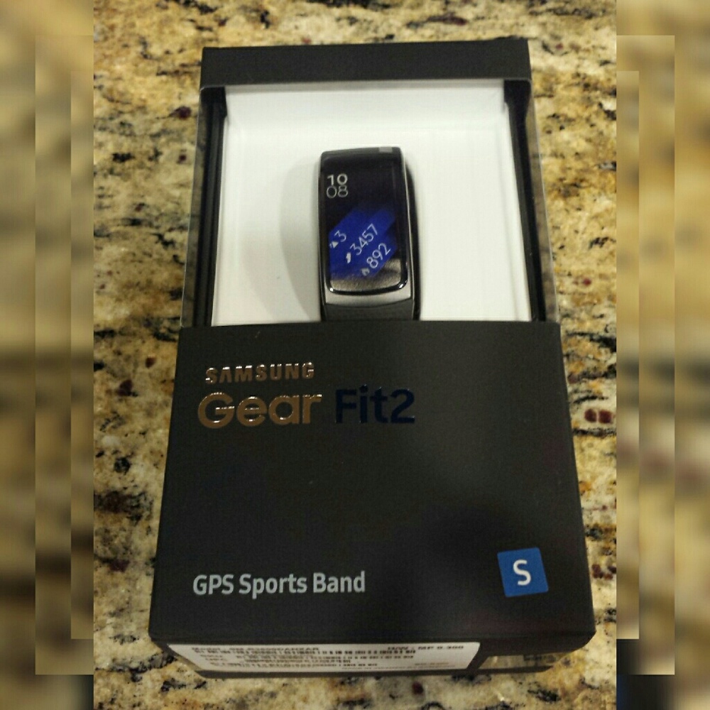 NWT Samsung Gear Fit2 (small)